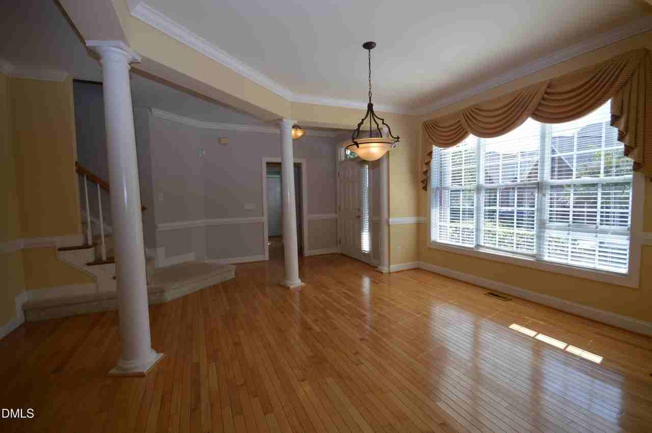 114 Prestonian Pl - Photo 7 of 26