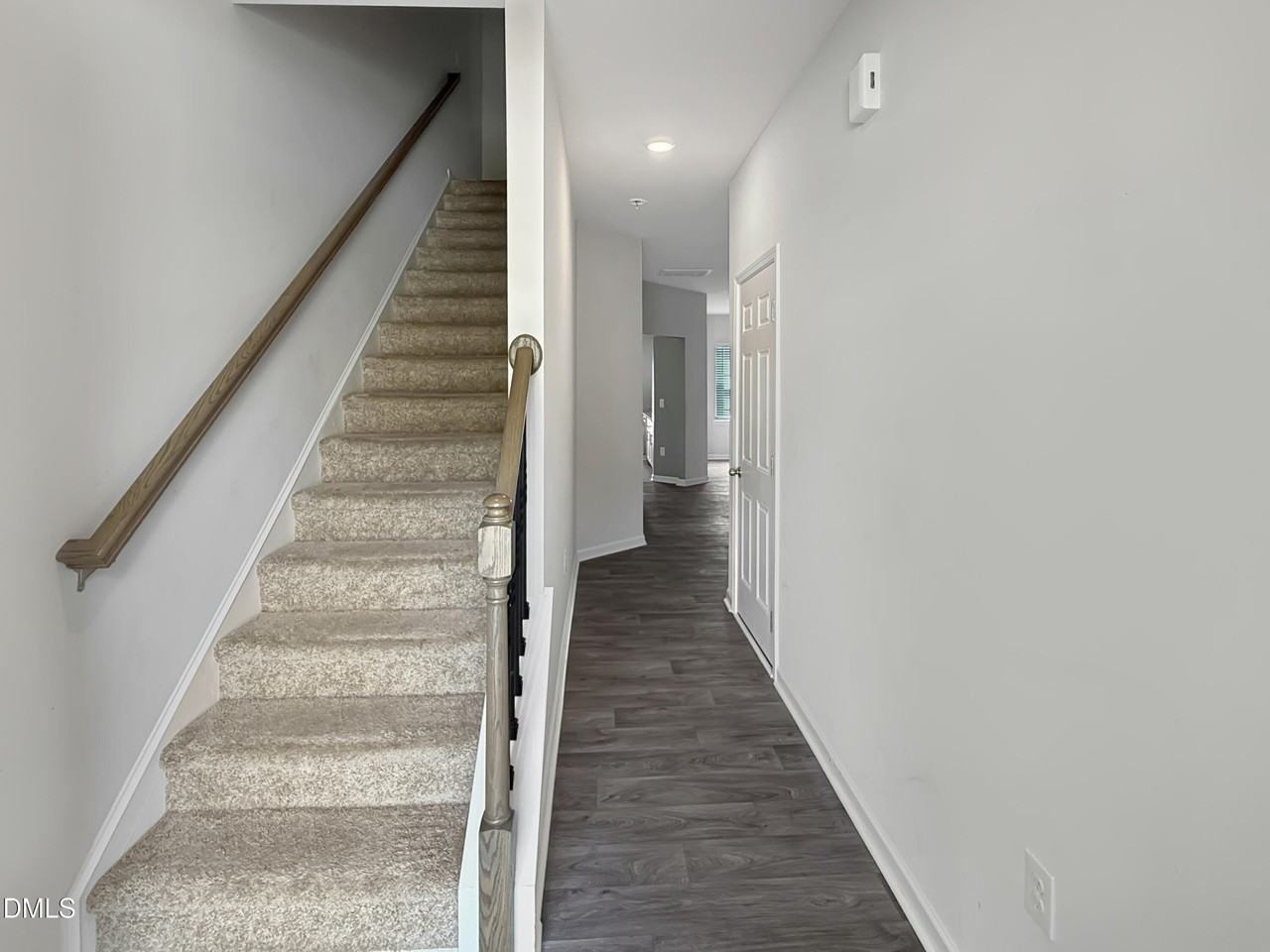 1503 Gracie Ln - Photo 4 of 25