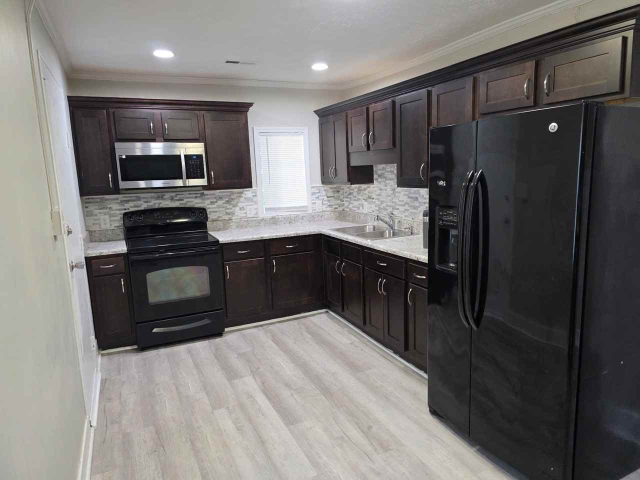 2031 Womble Dr #1 - Photo 6 of 23