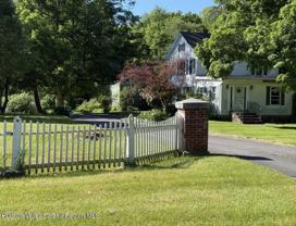 2 Dutch Barn Dr - Photo 1 of 1