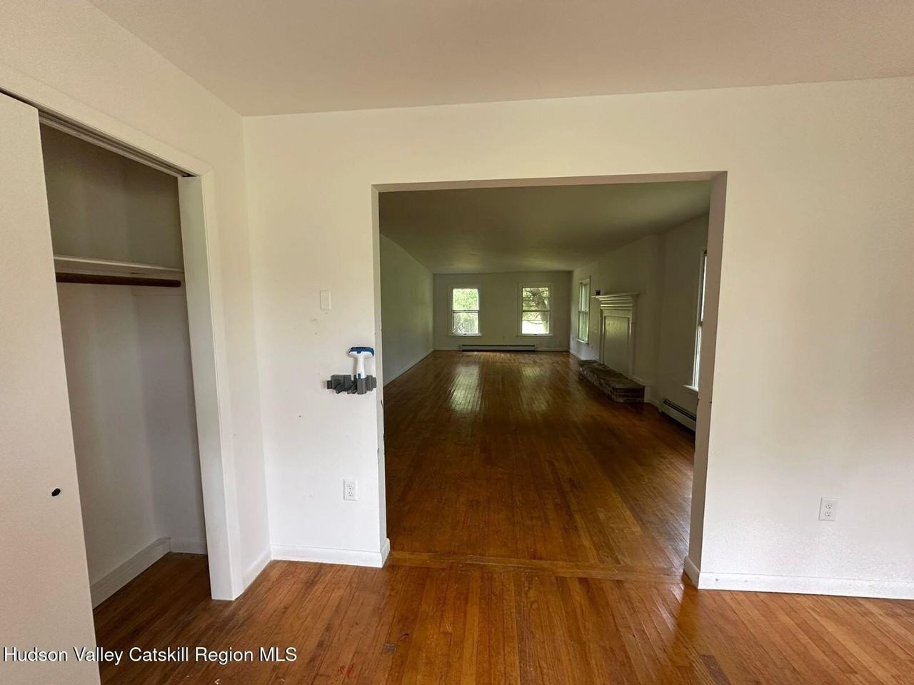 2 Dutch Barn Dr - Photo 2 of 22