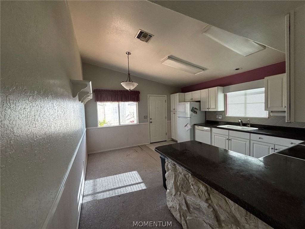 2707 Georgia Ave - Photo 4 of 10