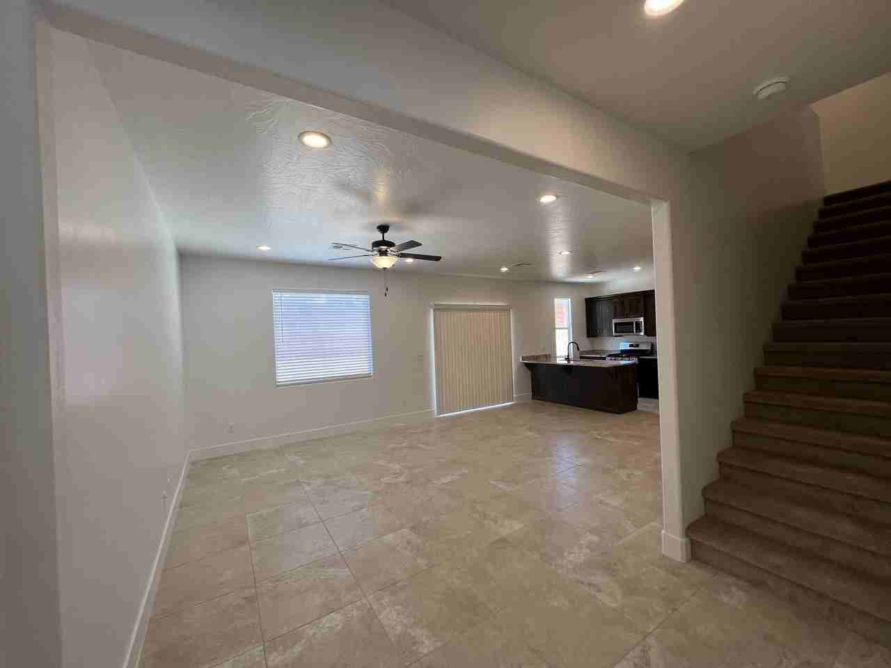 277 N 2480 W - Photo 2 of 25