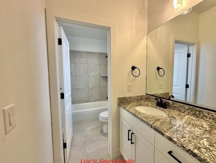 258 N 2470 W - Photo 4 of 11