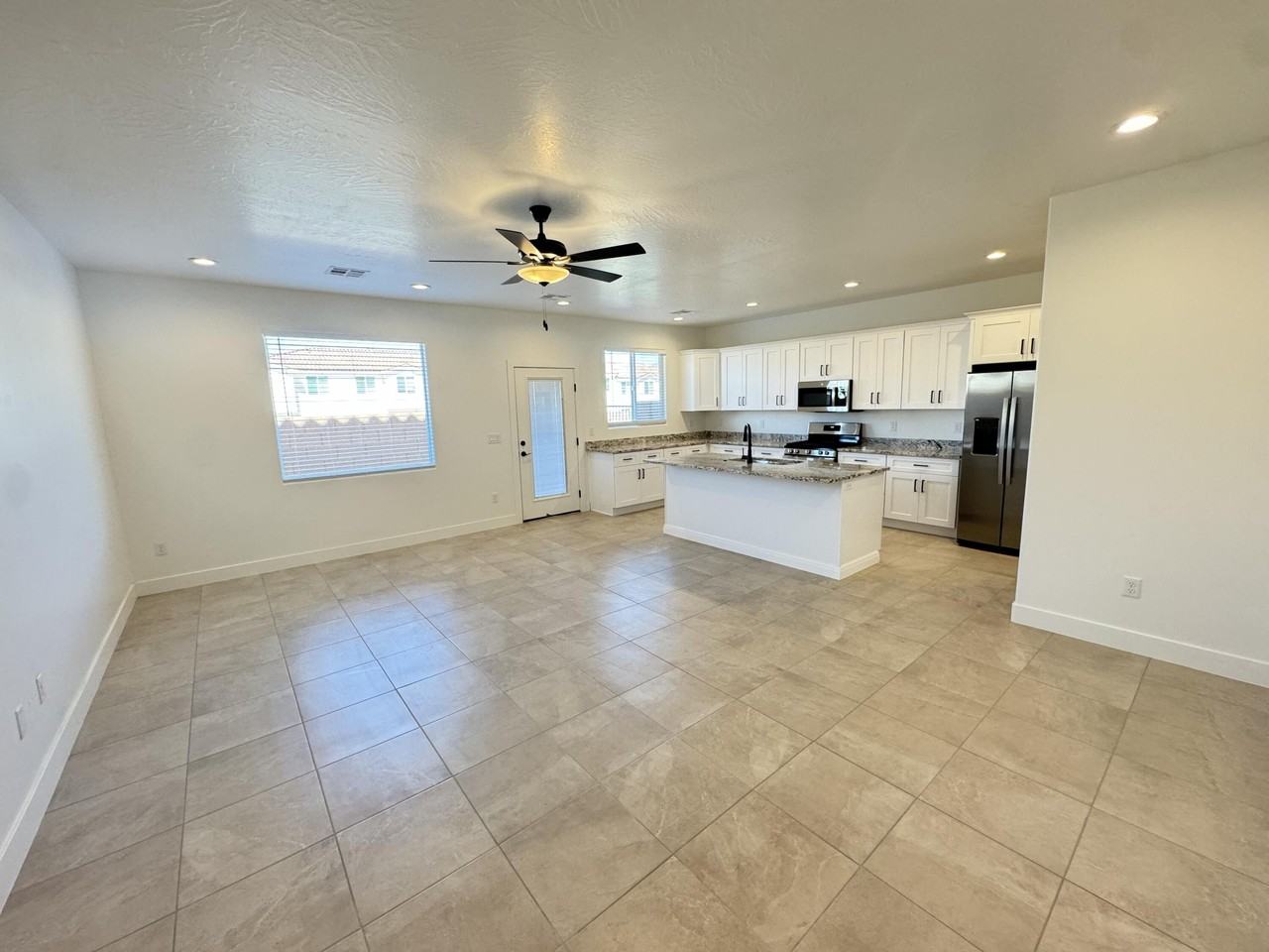 155 N 2470 W - Photo 3 of 12