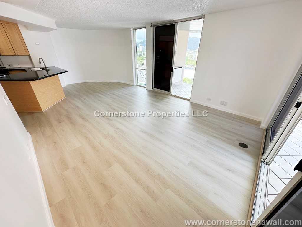 1212 Nuuanu Ave #1 - Photo 6 of 35