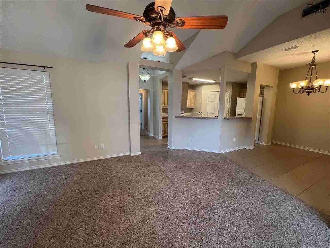 2421 Missile Rd - Photo 4 of 22