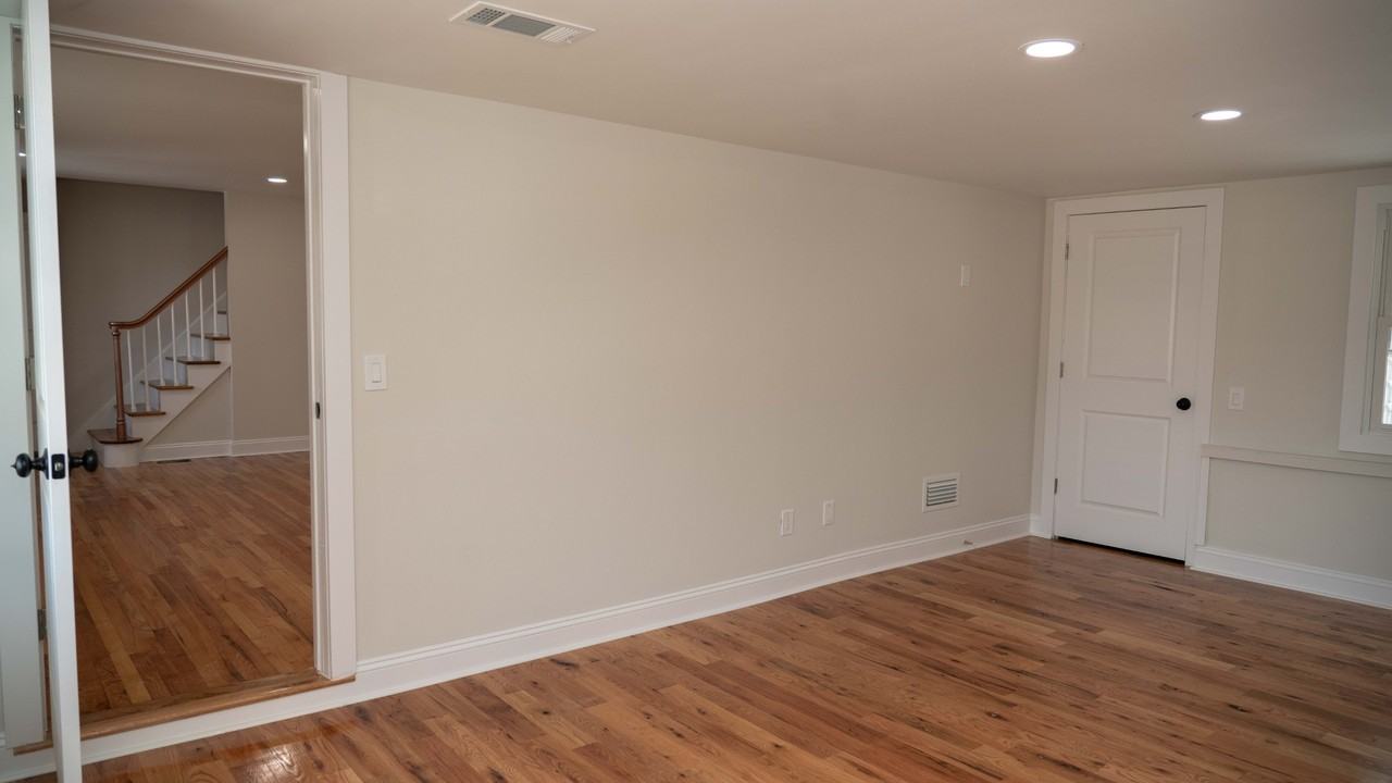 18 Lorelei Rd #1 - Photo 7 of 34