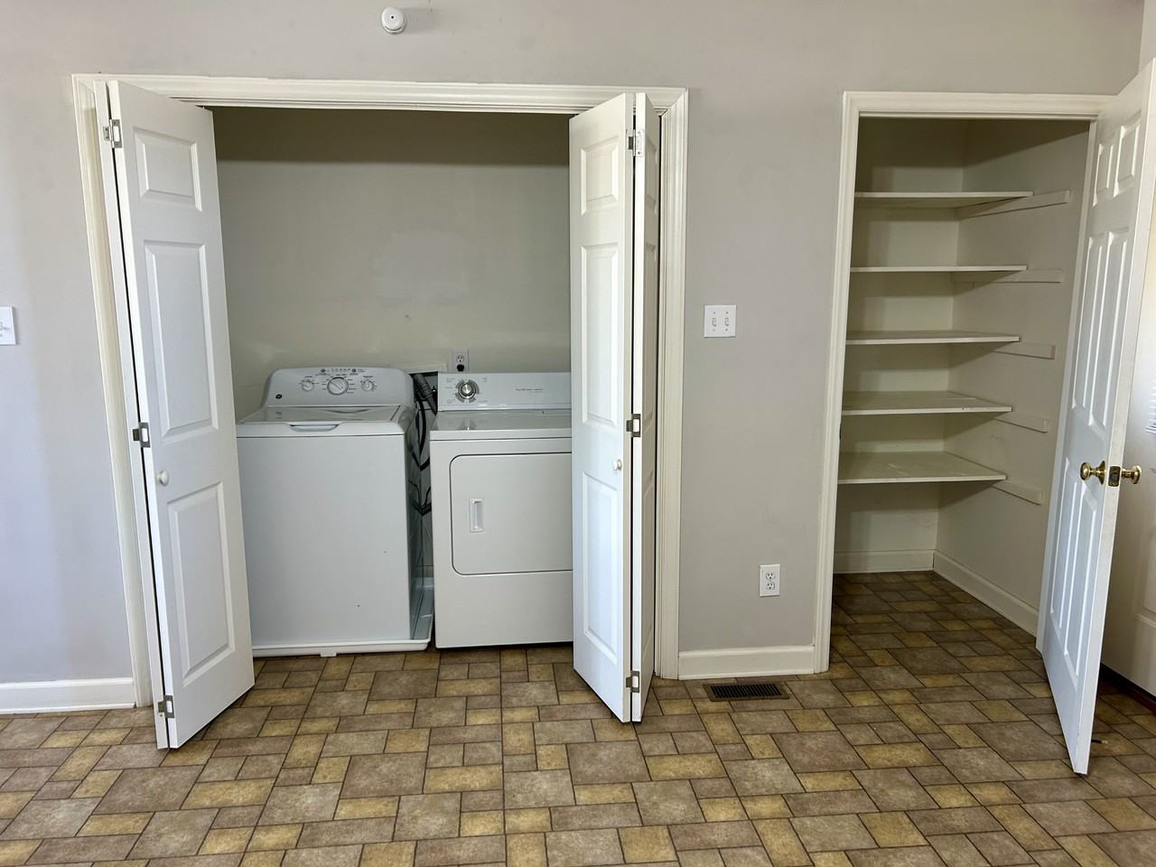 1221 Hamilton Crossroads Rd #1 - Photo 7 of 16