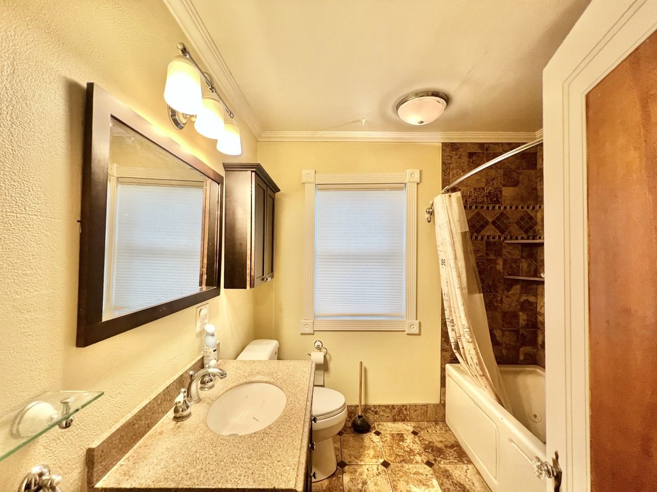 725 Pflaum Rd #1 - Photo 7 of 10