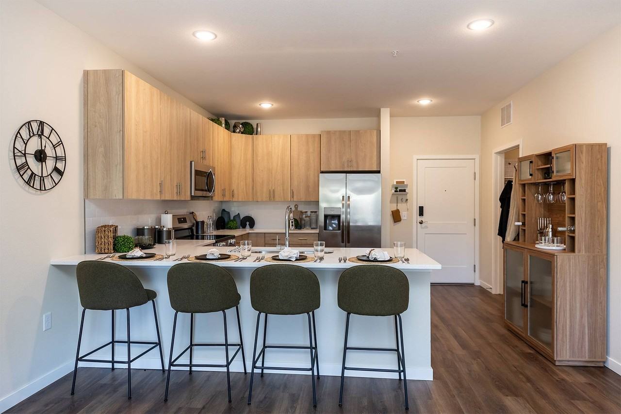 Orchard Place Apartments - Photo 2 of 7
