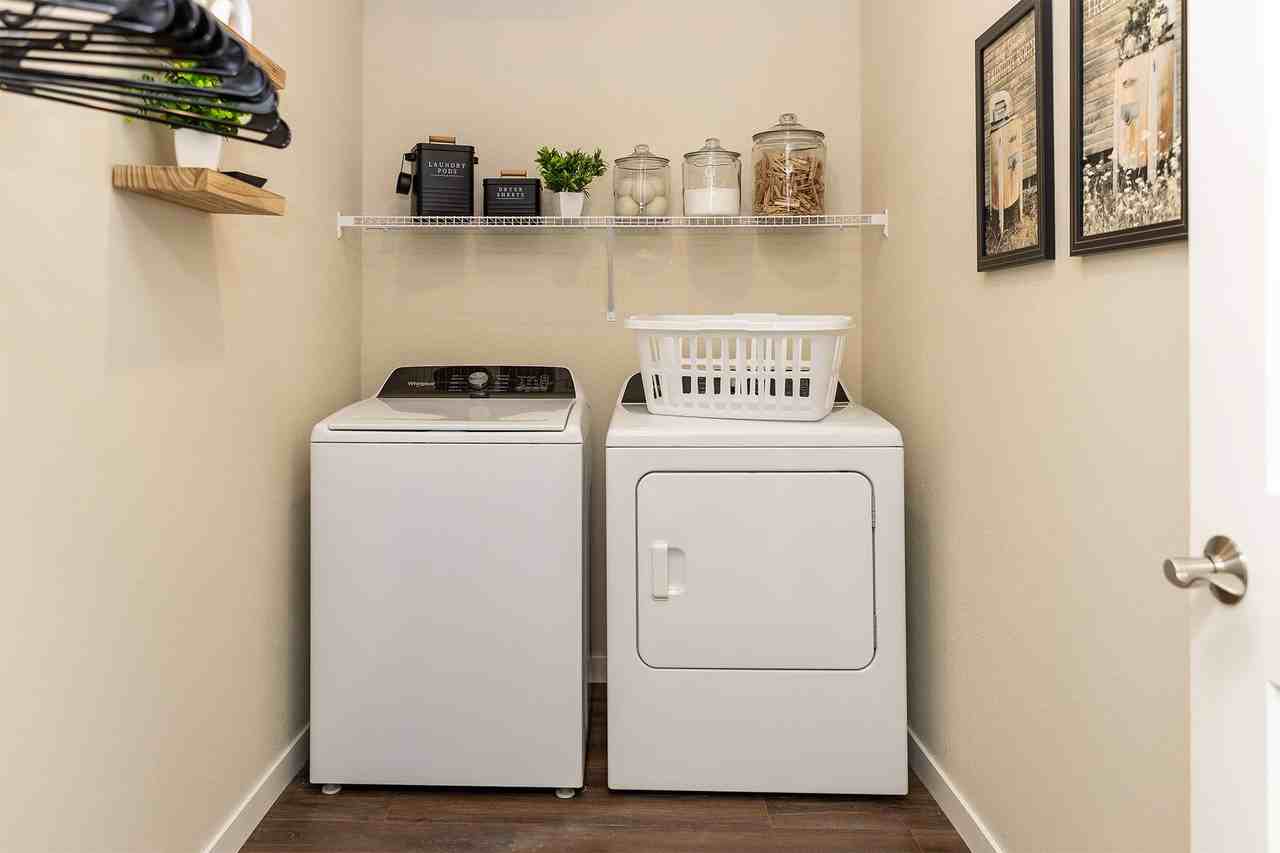 Orchard Place Apartments - Photo 7 of 7