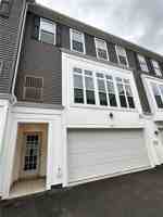 featured image of 329 Parade St