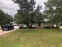 featured image of 1424 E Calhoun St