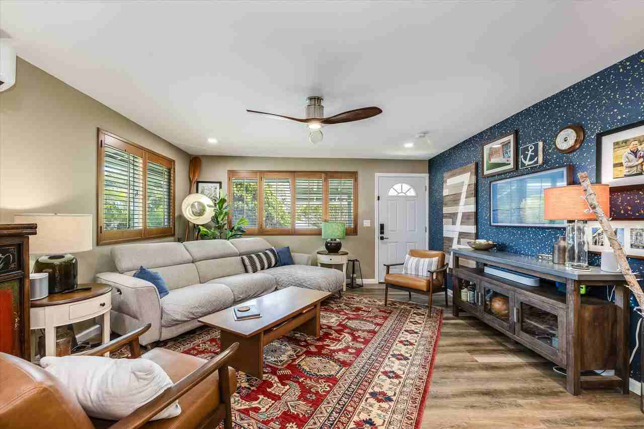 1055 Mowai St #1 - Photo 4 of 20
