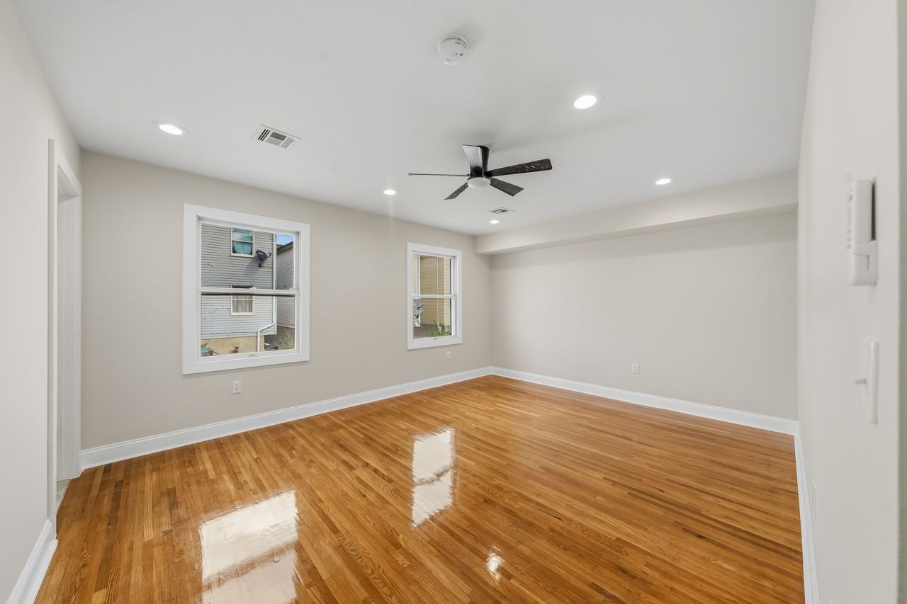 118 Chestnut St #1FL - Photo 7 of 24