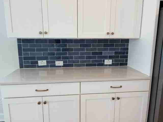 178 Wendover Pkwy #1 - Photo 6 of 50