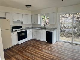 featured image of 660 Hueners Ln #B