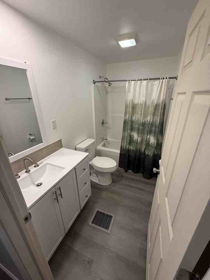 21 S Main St 1st Fl #2 - Photo 2 of 5