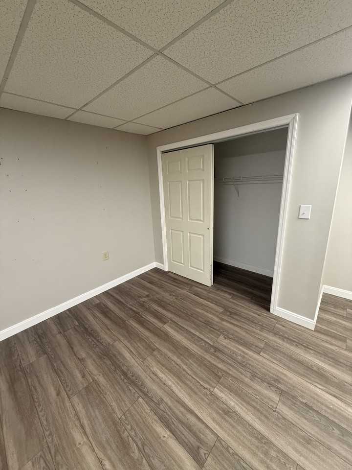 21 S Main St 1st Fl #2 - Photo 3 of 5