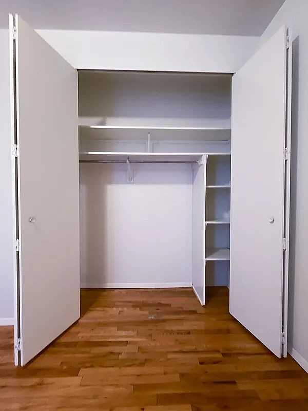 29 Avenue B - Photo 4 of 5
