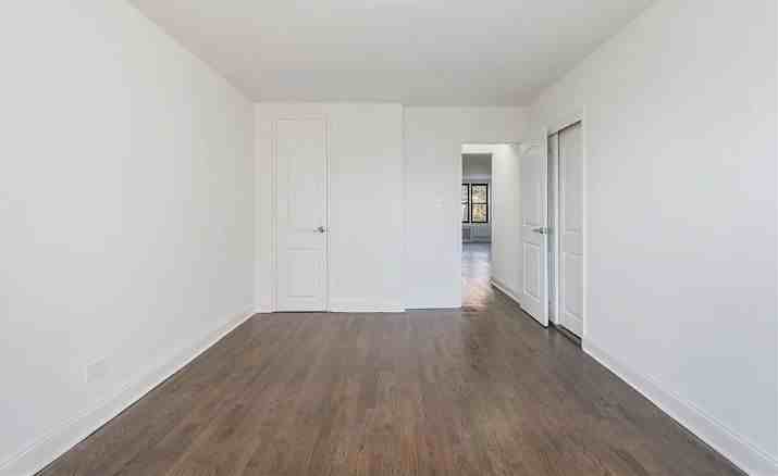 599 E 7th St #2B - Photo 6 of 11