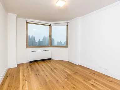 201 E 86th St - Photo 4 of 18