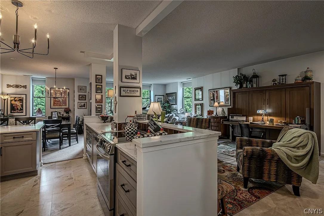 10 Foery Dr #302 - Photo 3 of 21