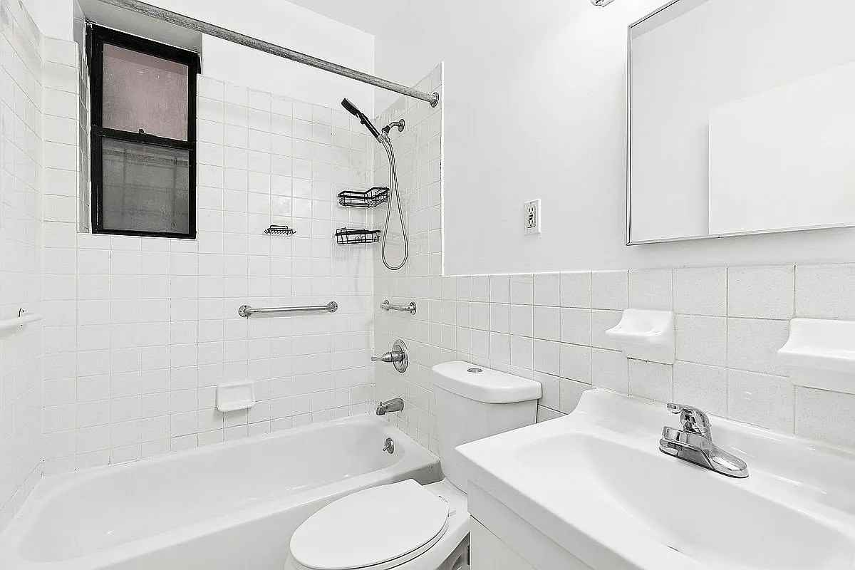 15 Saint Nicholas Ave #2G - Photo 5 of 8