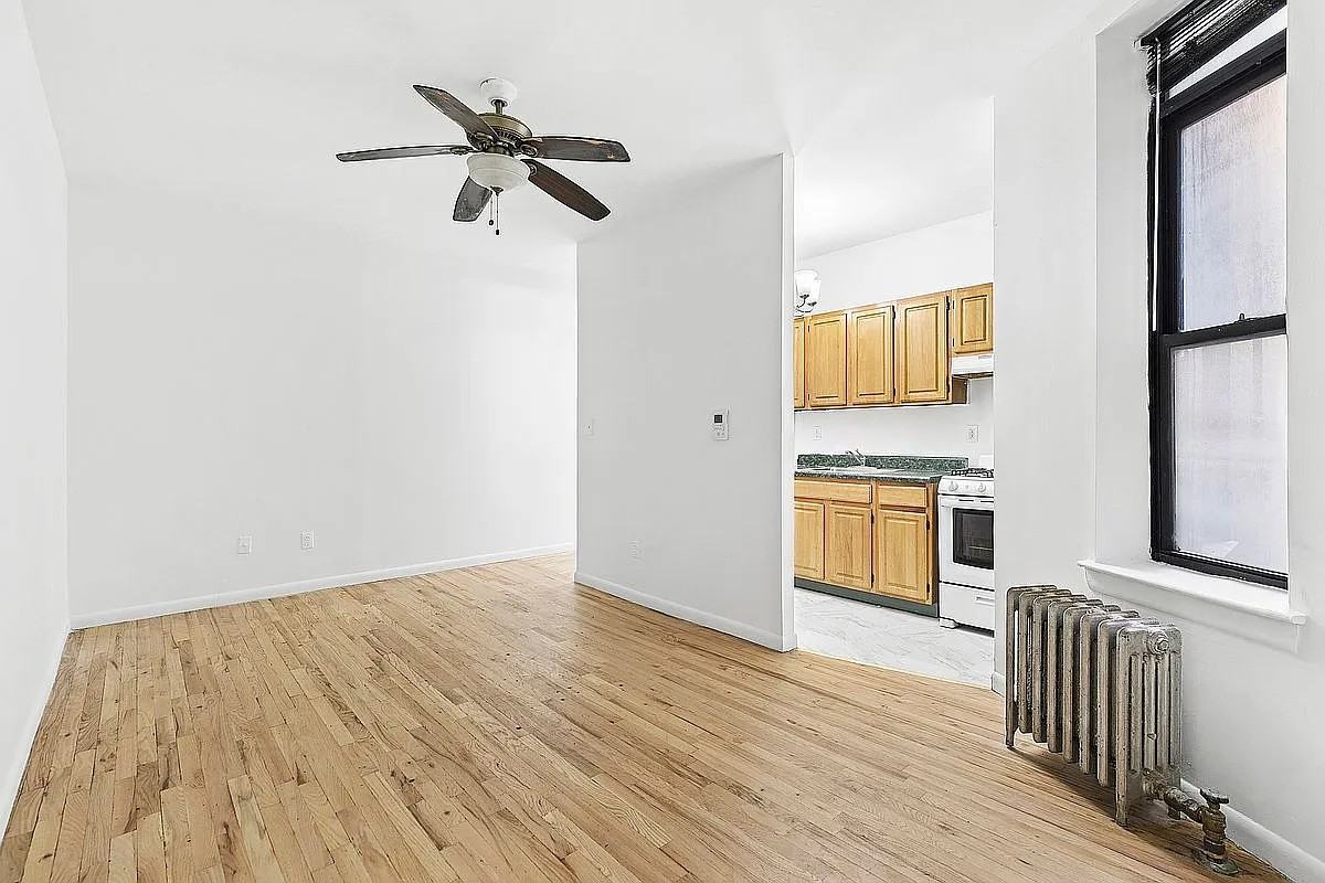 15 Saint Nicholas Ave #2G - Photo 6 of 8