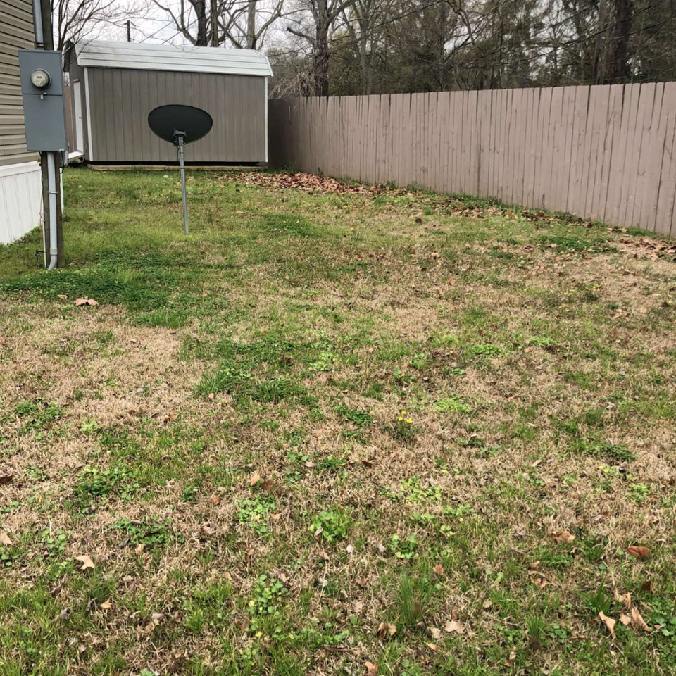 106 Glenwood Dr #1 - Photo 3 of 3