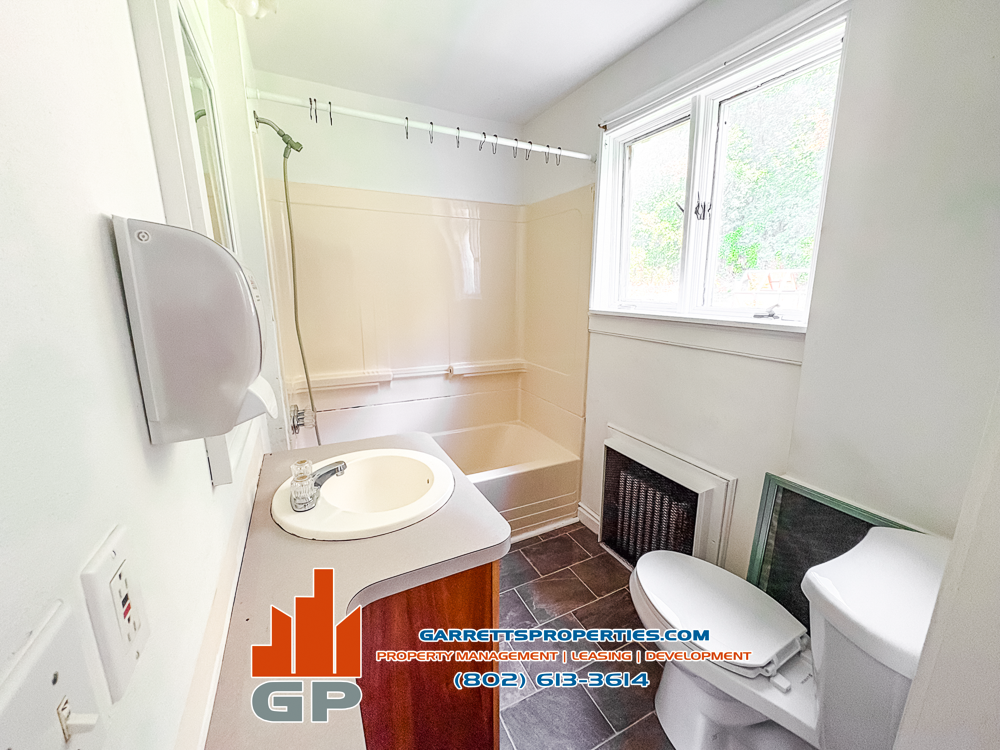 16 Short St #1 - Photo 6 of 15