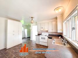 featured image of 16 Short St #1