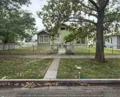 featured image of 945 Colorado Ave