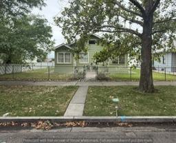 945 Colorado Ave - Photo 1 of 1