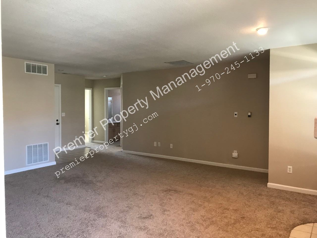 526 Rado Dr - Photo 2 of 11