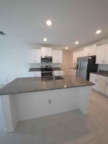 36590 Garden Wall Way - Photo 5 of 38