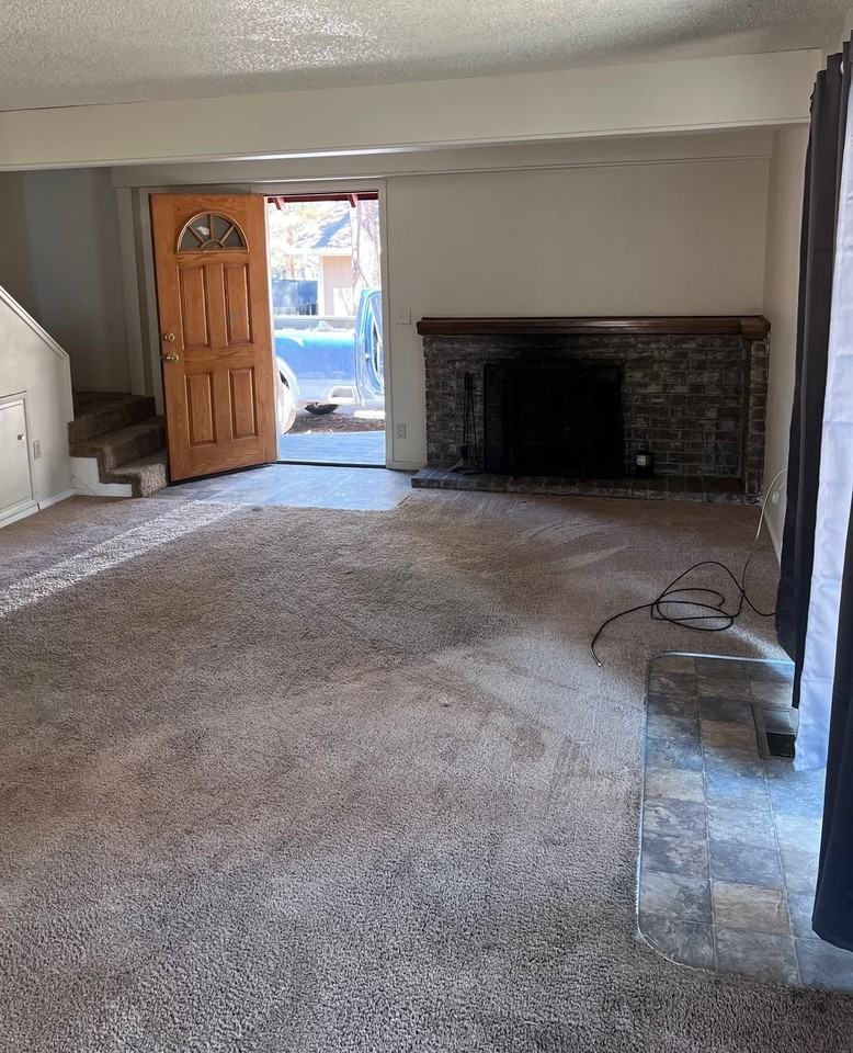 17540 Fisher Rd - Photo 4 of 8