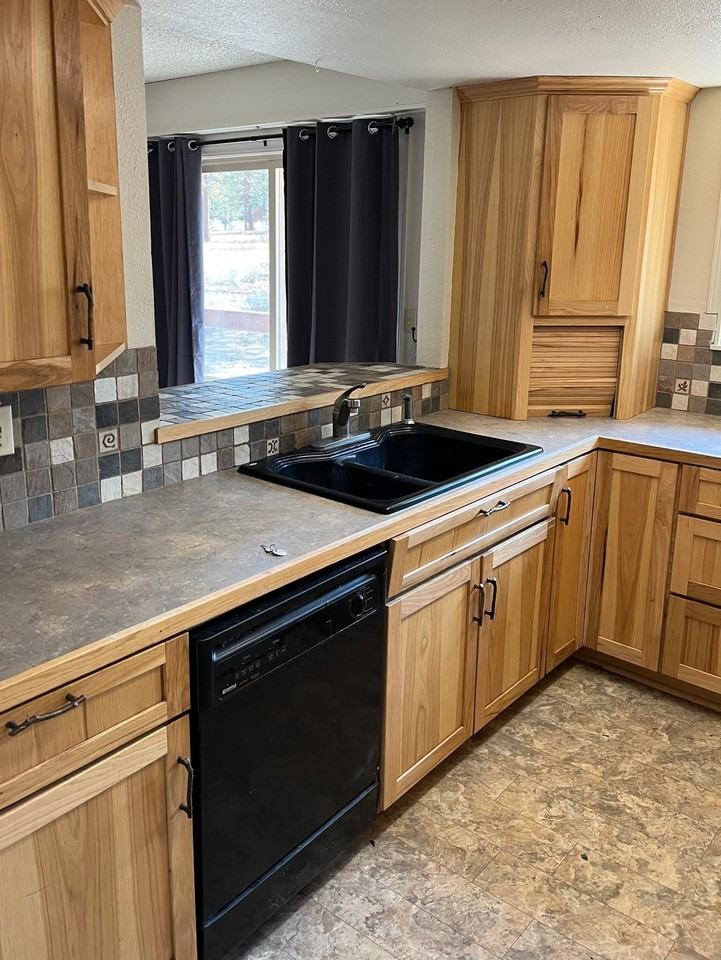 17540 Fisher Rd - Photo 6 of 8