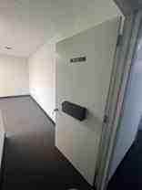 4 1015A Roanoke Ave #4 - Photo 1 of 1