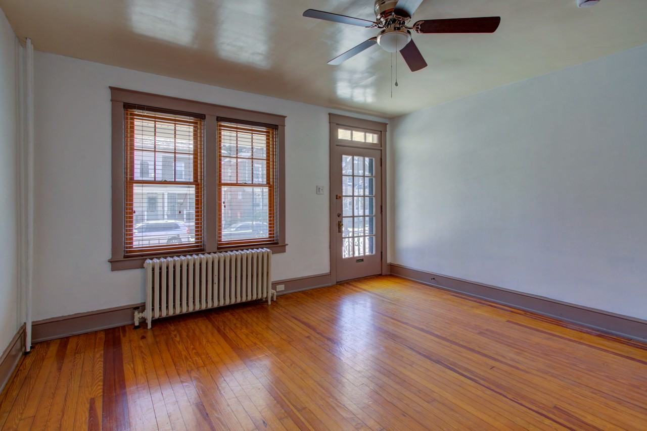 625 Hamilton St #1 - Photo 4 of 40