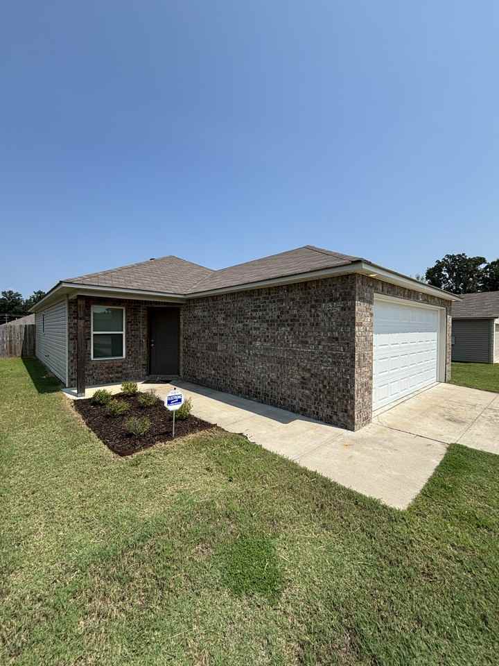 70 Kinley Brook Ln - Photo 3 of 19