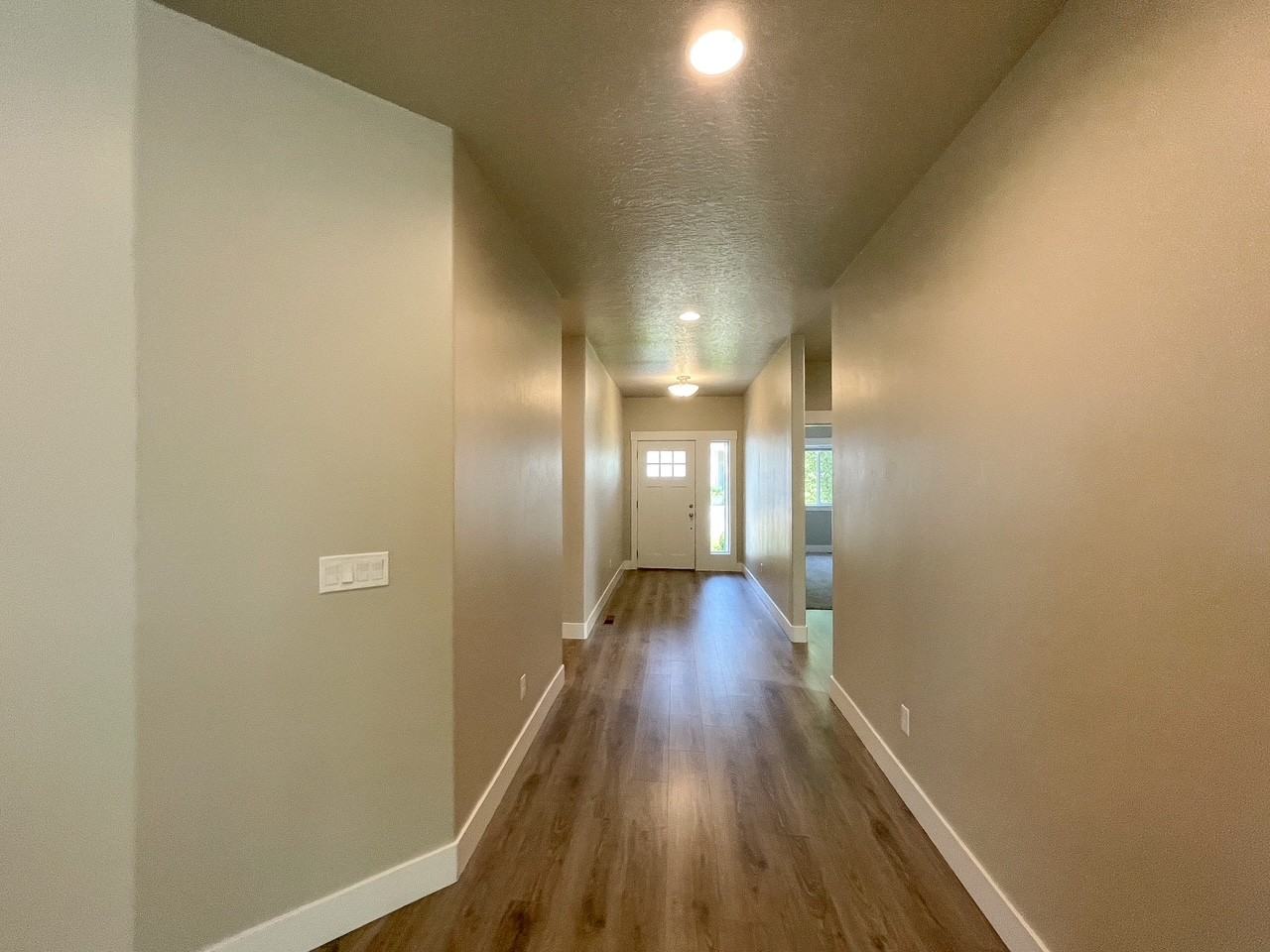 1330 W Joshua St #1 - Photo 7 of 29