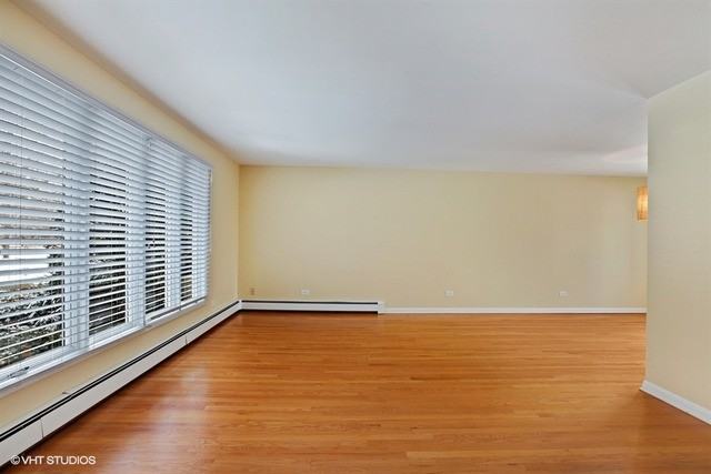 5318 Wolf Rd - Photo 2 of 16