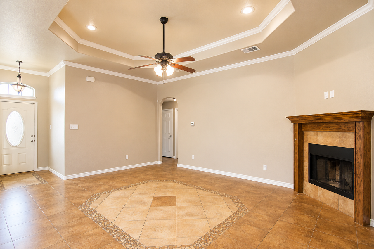 4009 Salt Fork Dr - Photo 6 of 17