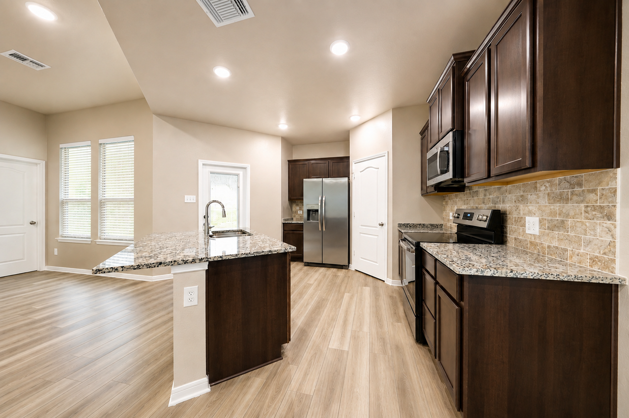 1443 Paddle Creek Ln - Photo 4 of 16