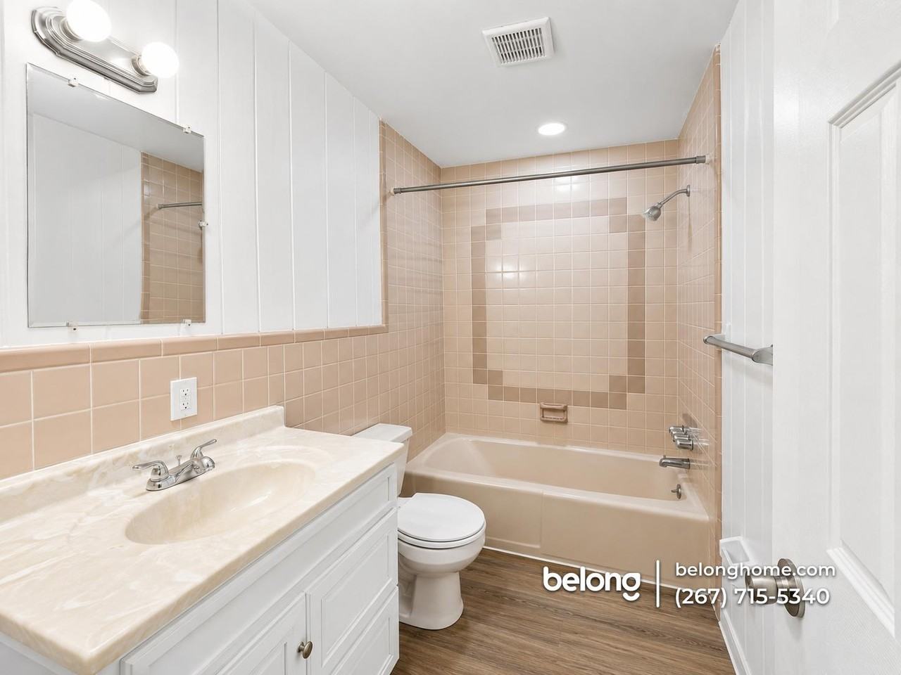 2607 S 62nd St - Photo 6 of 8