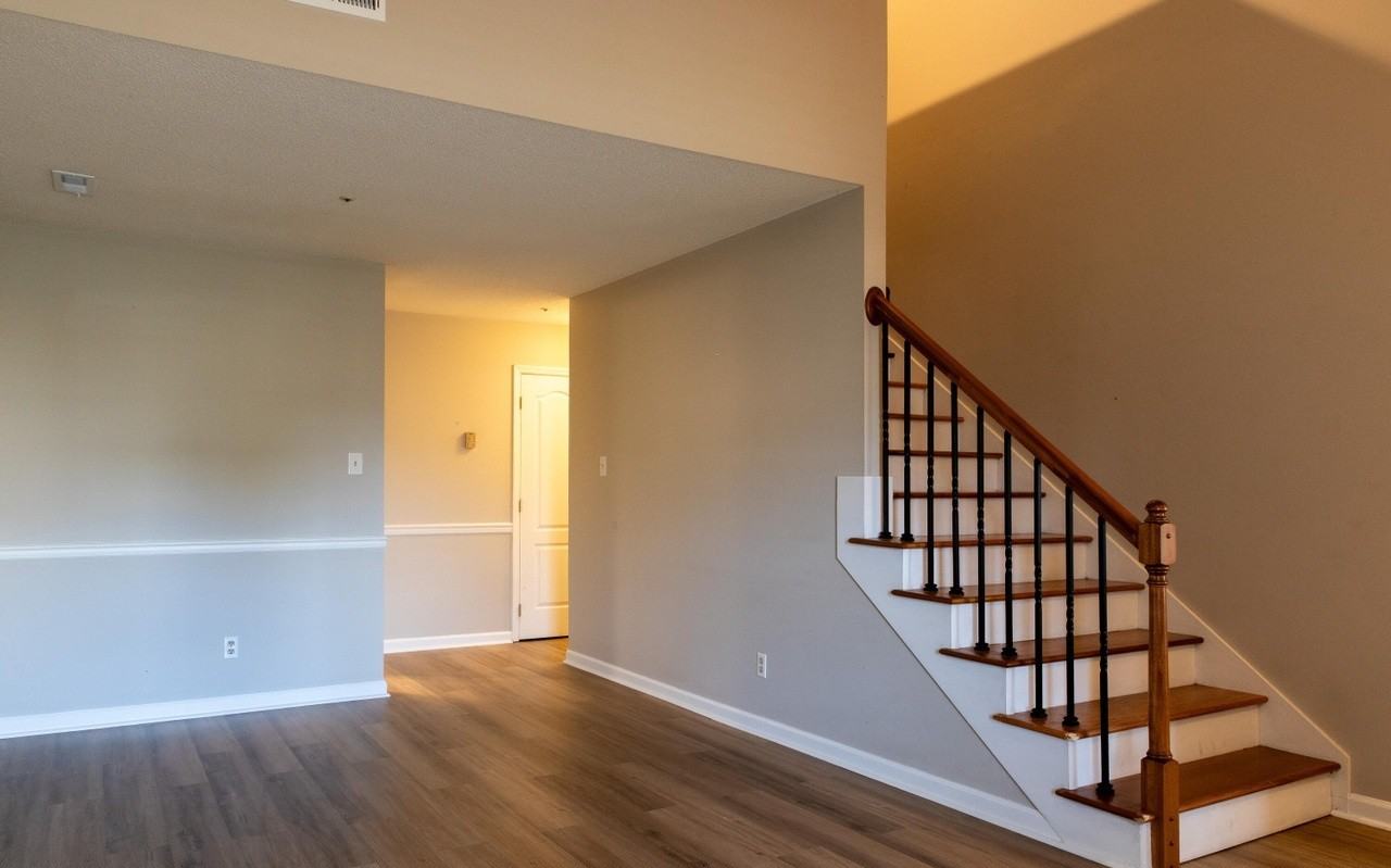 8602 Old Carriage Ct - Photo 3 of 24