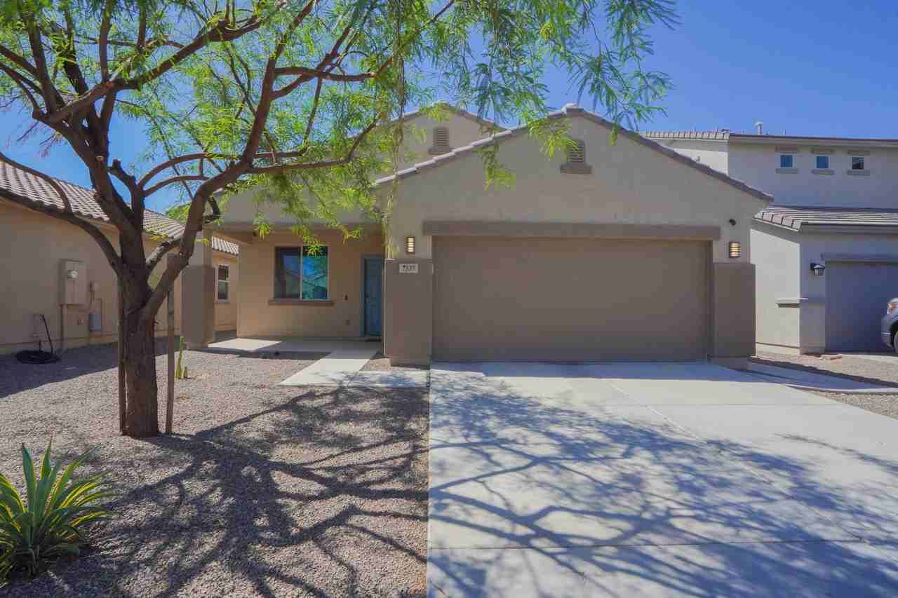 7337 W Magnolia St - Photo 2 of 29