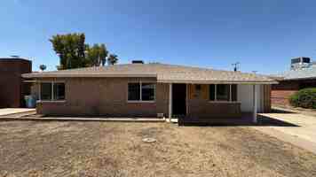 featured image of 5548 N 12th Ave